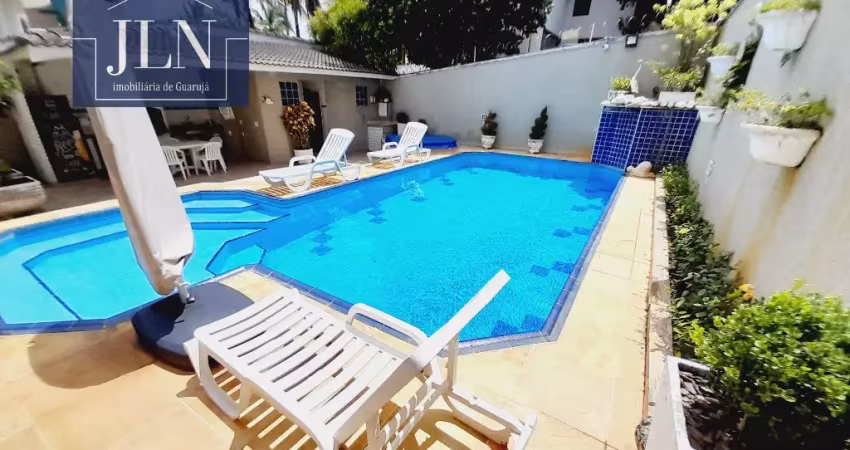 Maravilhosa casa na enseada frente total ao mar!!! 6 dormitórios
