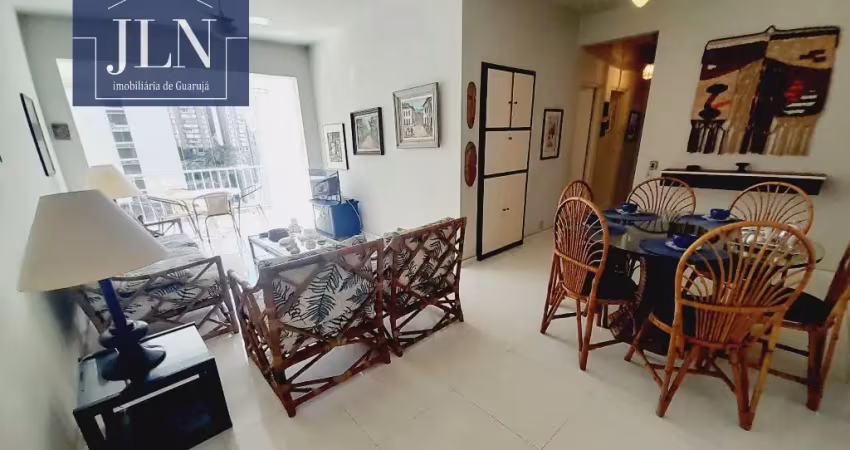 Apartamento reformado na praia pitangueiras - 3 dormitórios