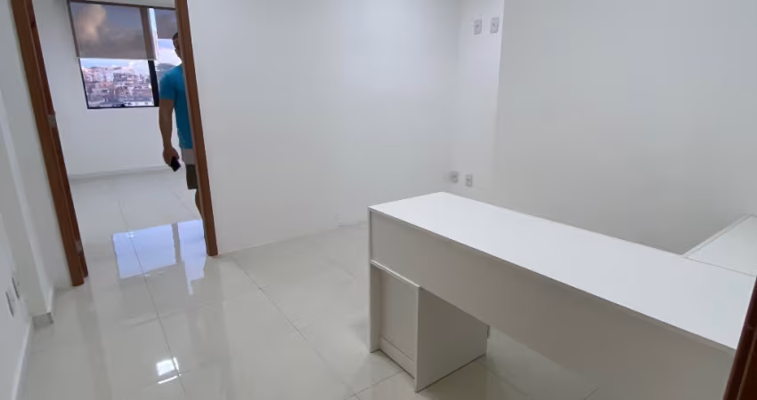 Alugo Sala comercial com divisória, Vasco da Gama Plaza