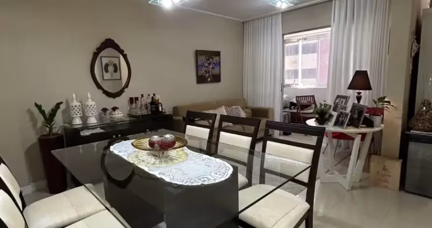 Lindo apto. 3/4, dependência, varanda, suite, 2 vagas soltas