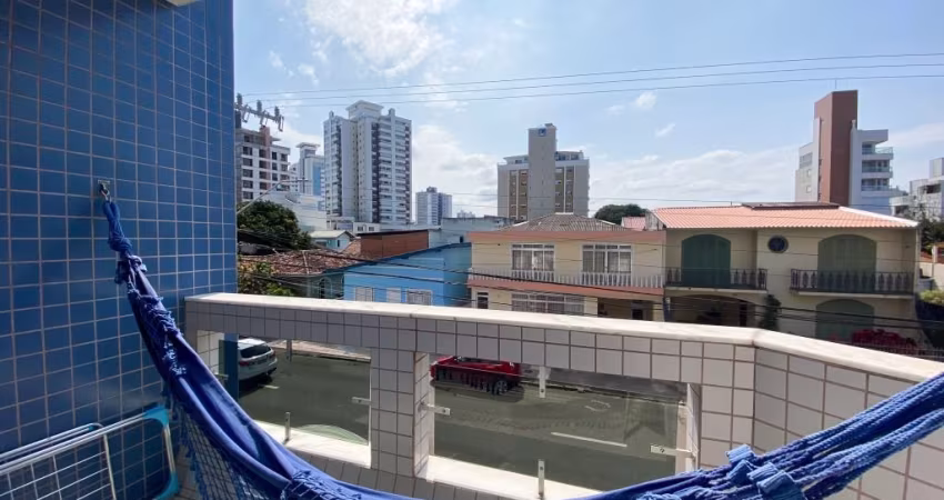 Apartamento 3 dormitórios no Balneário Estreito