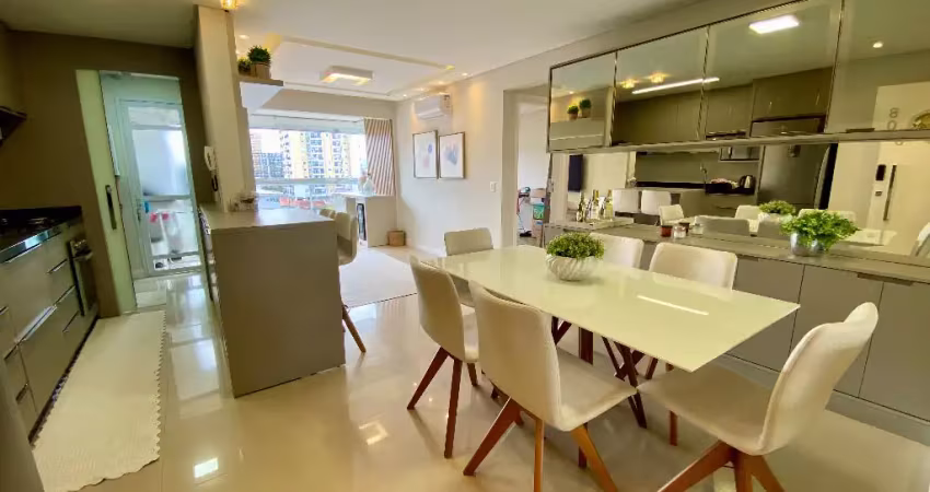Apartamento finamente decorado 2 dormitórios barreiros são josé