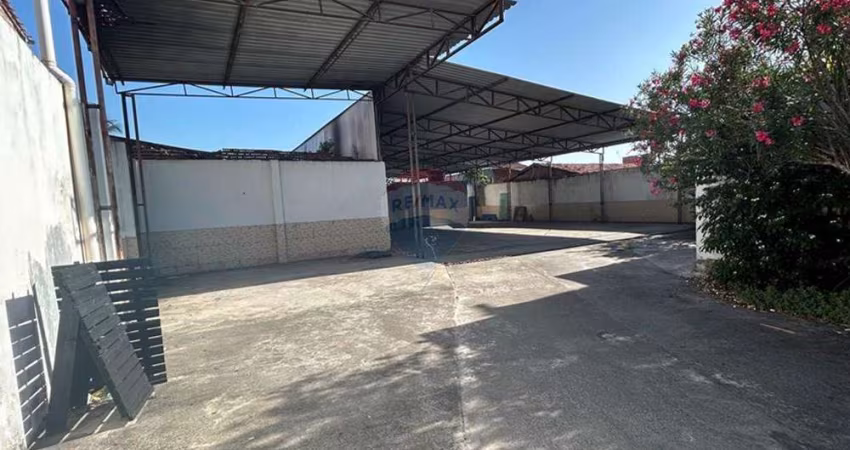 Galpão Comercial no Centro: Excelente Oportunidade!