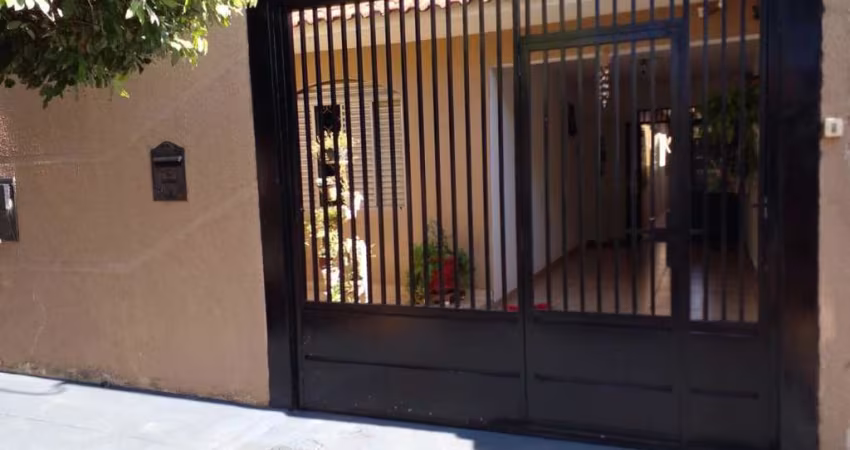 Casa para venda  no Bairro Jardim Novo Alvorada em Maringá