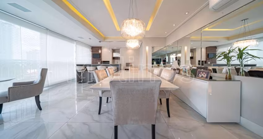 Apartamento de Alto Padrão com 3 Suítes no Conquest Anália Franco