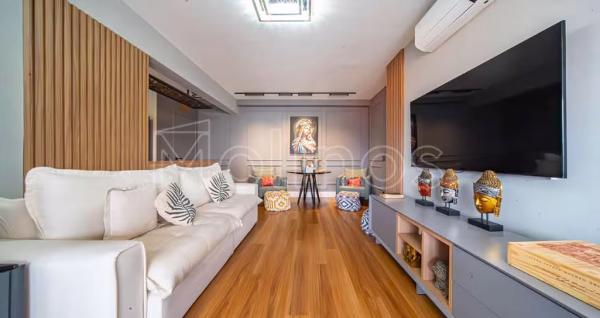 Apartamento com 3 suítes e 2 vagas de garagem no Tatuapé