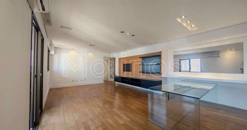 Apartamento Alto Padrão com 3 dormitórios sendo 1 suíte, em Jardim Anália Franco