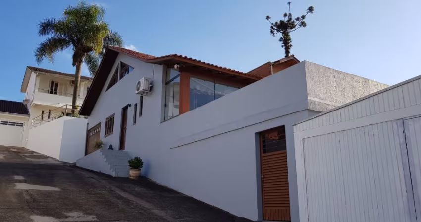 Linda Casa em Caxias do Sul
