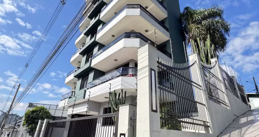 Apartamento à venda com 3 quartos, sendo 1 suíte no bairro salgado filho em caxias do sul rs
