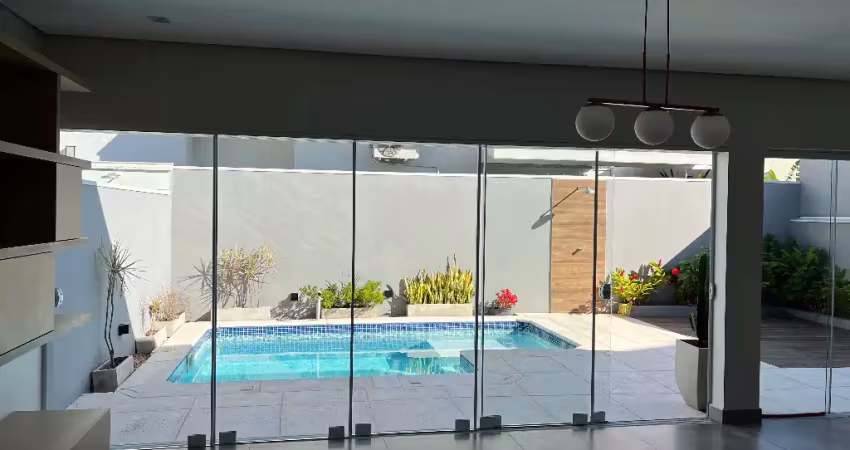 Linda casa em condomínio para locação em taubaté!! excelente localização!