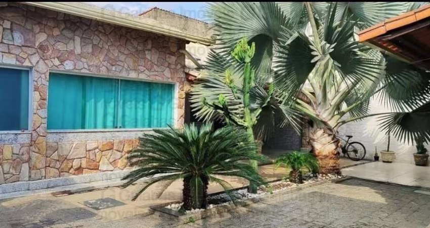 Casa à venda em Contagem/MG
