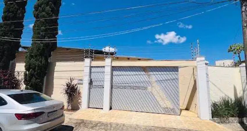Casa com 4 dormitórios à venda, 420 m² - Andracel Center - Anápolis/GO