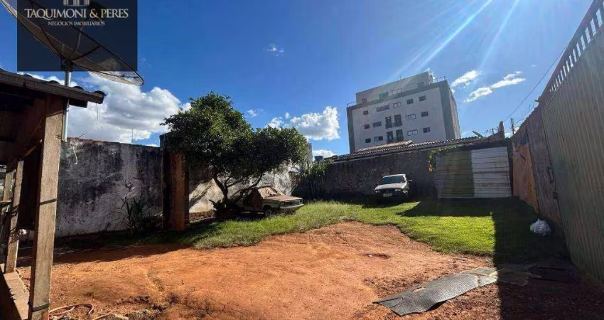 Lote comercial no Bairro Sto André de 347,50 metros!