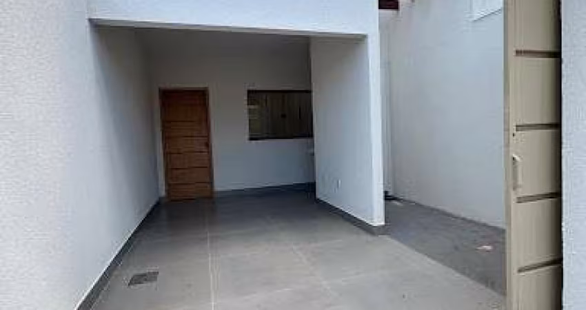 Linda Casa no Residencial Santa Cruz