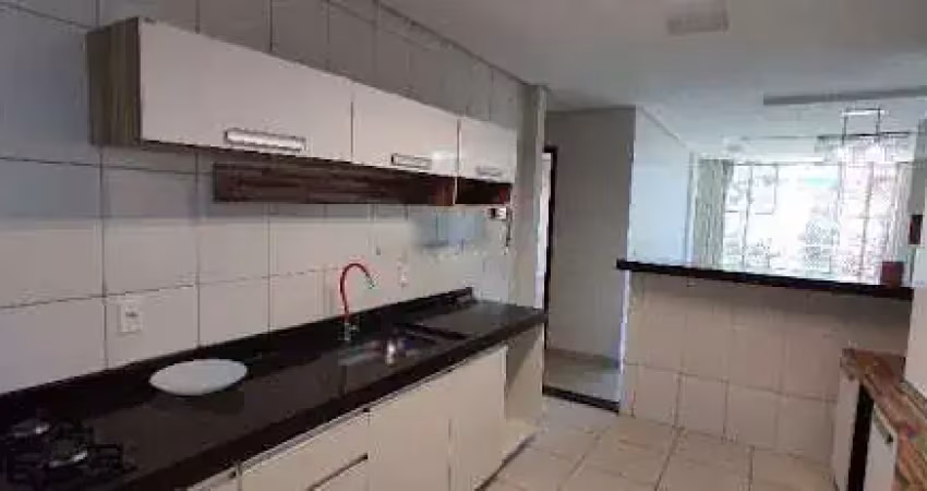 Apartamento Em Excelente Localização - Residencial La Marc