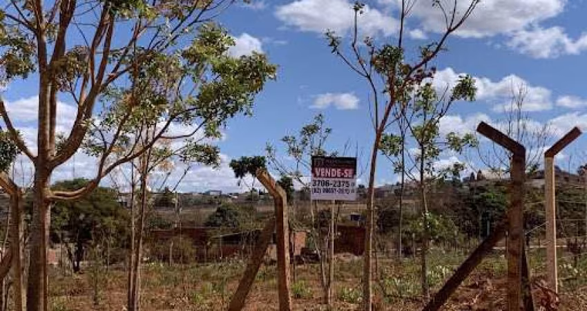 Terreno à venda, 360 m² por R$ 105.000,00 - Jardim Luzitânio - Anápolis/GO