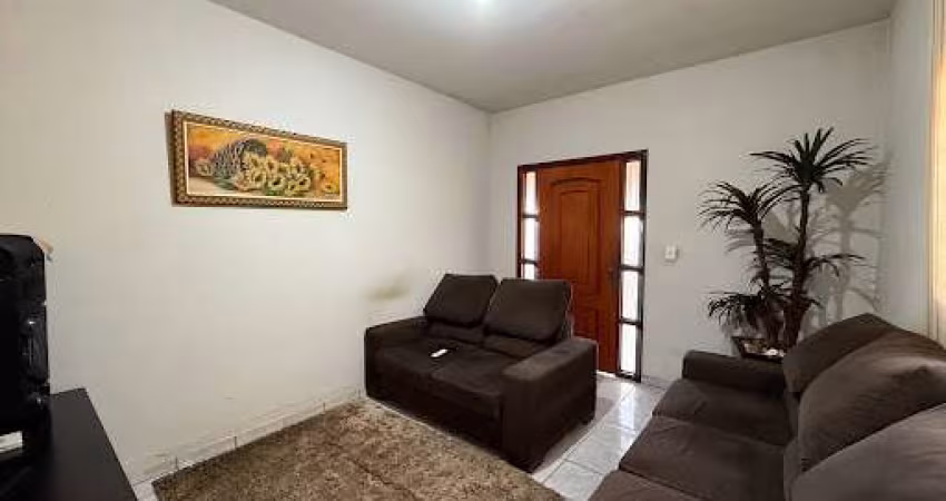 Casa c/ Terreno Amplo - Vila Formosa