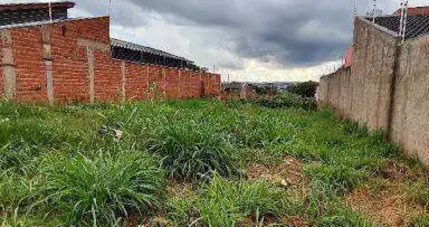 Terreno à venda no Jardim Ibirapuera, Anápolis 