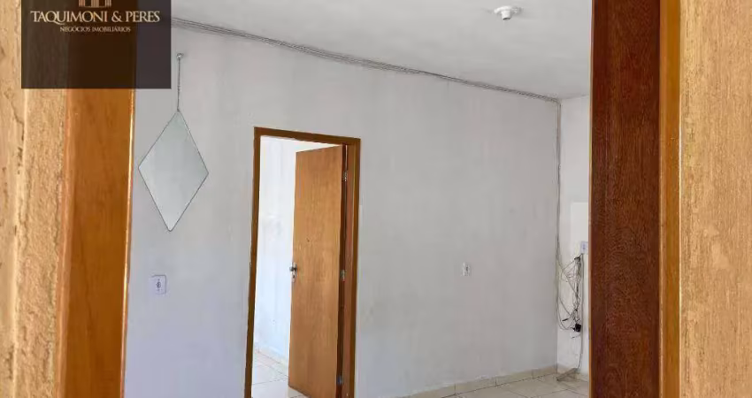 Casa com lote de 300m², 03 dormitórios, suíte por r$ 270.000,00 no bairro arco verde