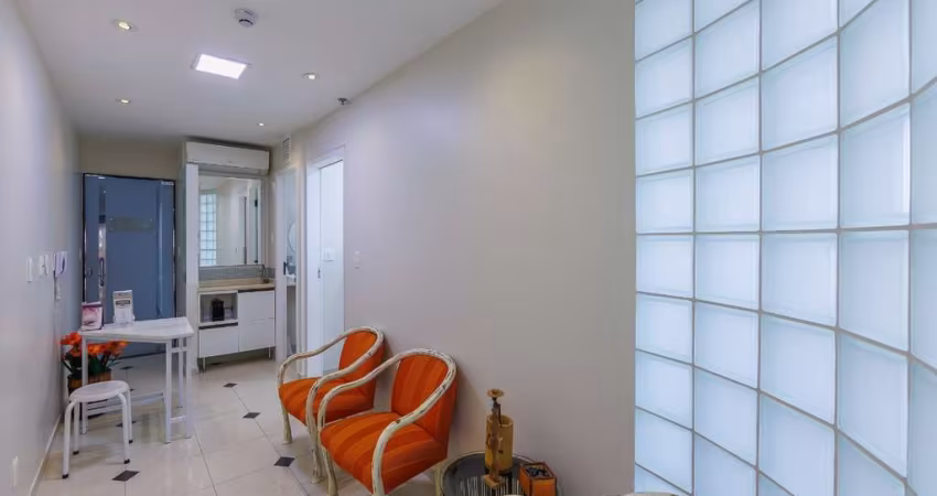 Versátil conjunto comercial para venda, 32m²