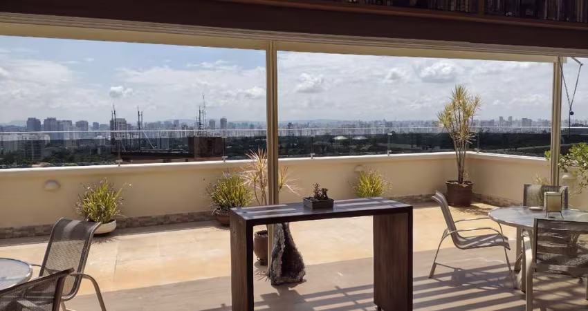 Excelente cobertura para venda com 4 quartos, sendo 2 suítes, 328m²