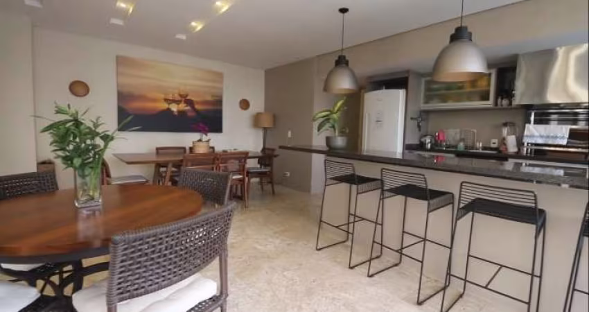 Excelente cobertura para venda com 4 quartos, sendo 4 suítes, 318m²