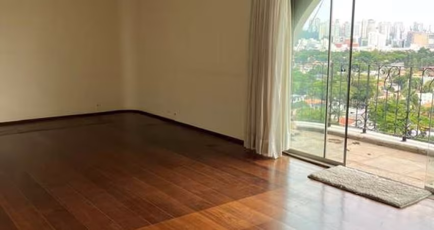 Versátil apartamento tipo para venda com 3 quartos, sendo 2 suítes, 196m²