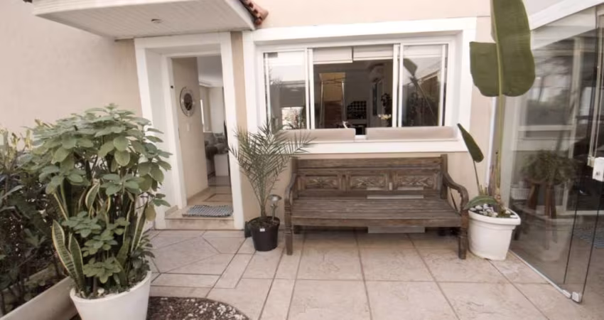 Casa no condomínio Condomínio Residencial Sans Souci para venda com 4 quartos, sendo 4 suítes, 259m²