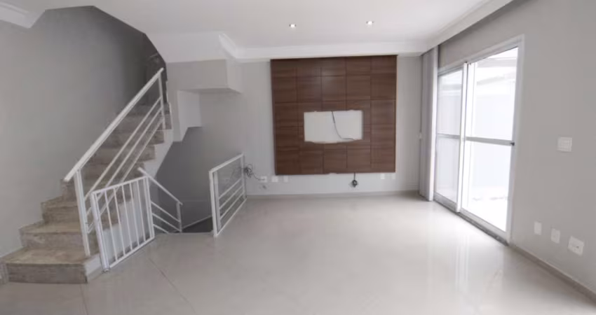 Casa no condomínio Flora Park para venda com 3 quartos, sendo 2 suítes, 182m²