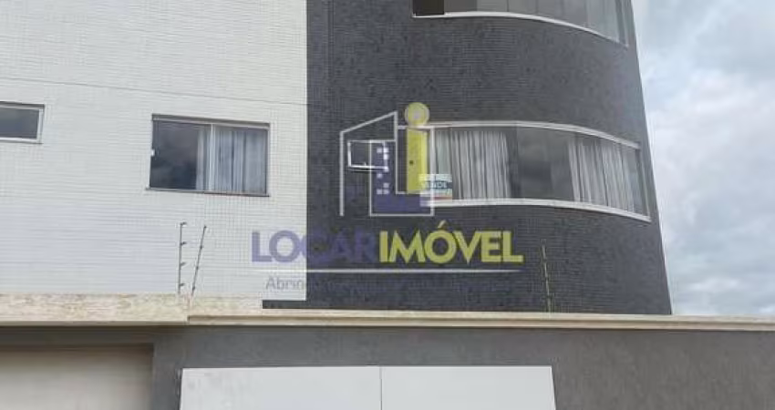 Excelente apartamento, 3/4 sendo 1 suíte, com ótimo acabamento! Prédio com elevador. Localizado no