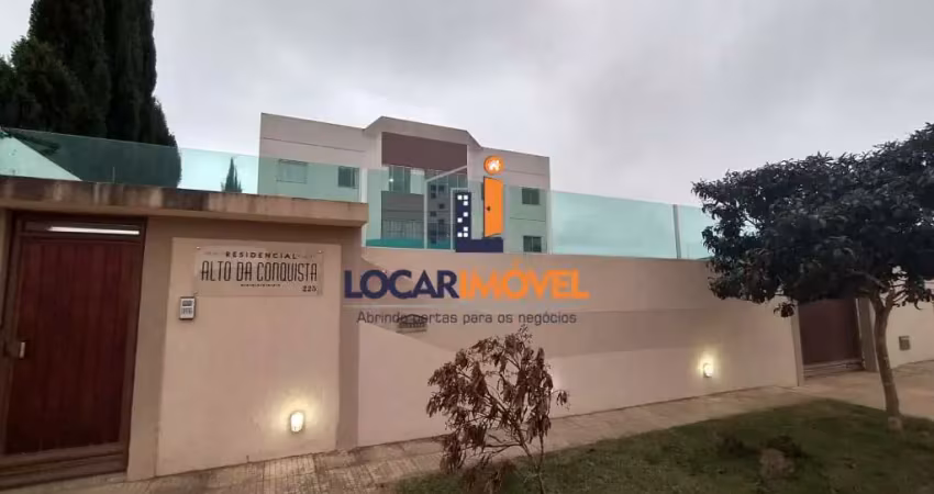 Apartamento térreo de frente com 3 quartos sendo 1 suíte com sala ampla com quase 30 m² cozinha amp