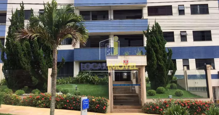 Vendo amplo apartamento de 3 quartos com 2 suítes, 3 vagas de garagem, 136M², área de lazer complet