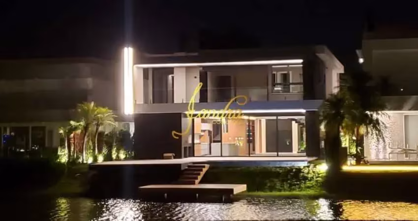 Sobrado contemporâneo no condomínio sense com 6 suítes semi mobiliado