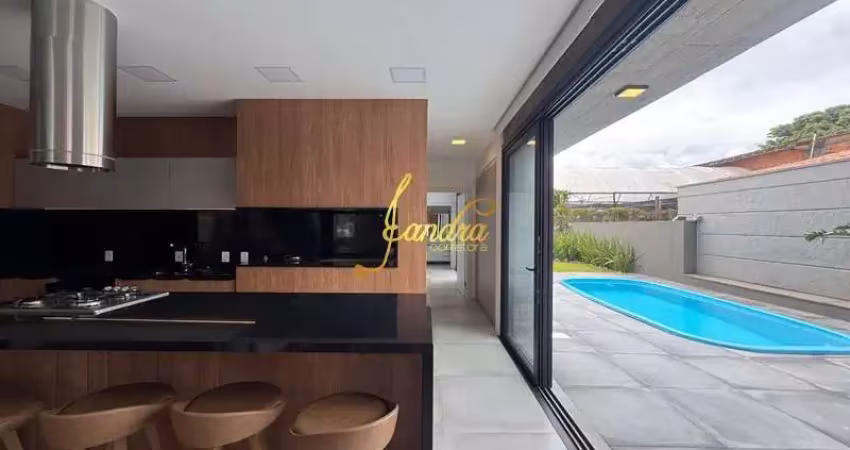 Sobrado no centro de xangri-la com 05 dormitórios com piscina