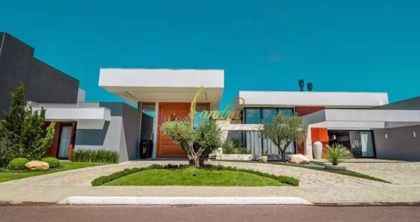 Casa térrea em condomínio fechado mobiliada e decorada