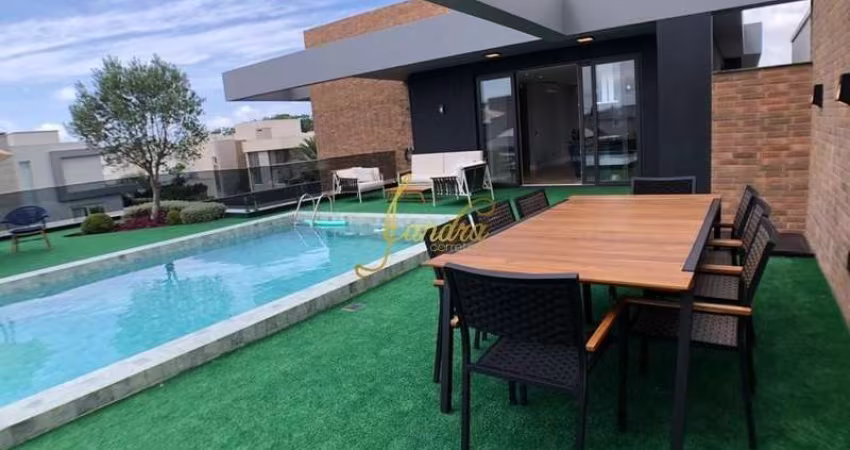 Sobrado em condomínio fechado mobiliado e decorado  piscina aérea com borda infinita
