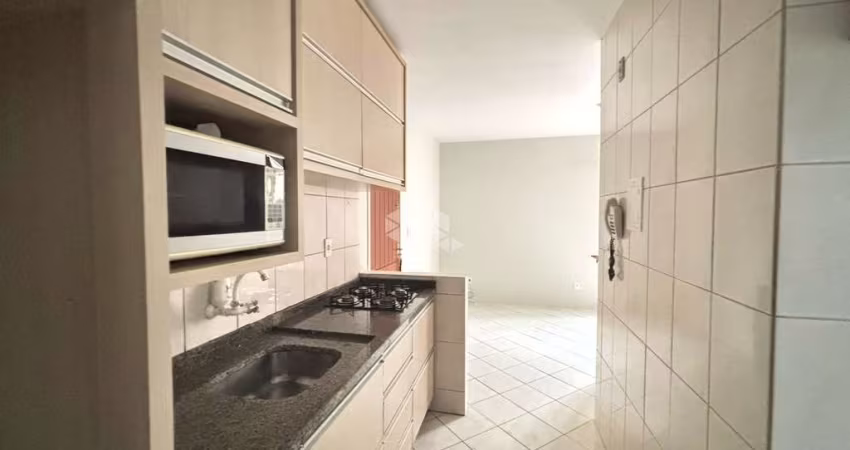Apartamento à Venda com 02 dormitórios em Serraria - São José/ SC