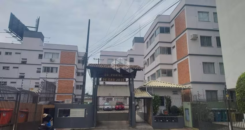 Apartamento 01 dormitório à venda  em Campinas, São José/SC