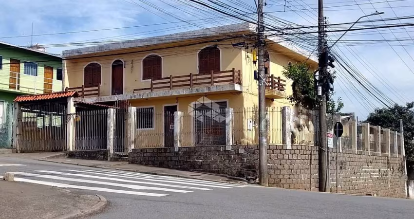 Casa 06 dormitórios  à venda em Capoeiras, Florianópolis/SC