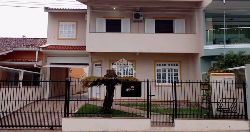 Casa com 5 quartos à venda na Rua Antônio Gomes, 170, Balneário, Florianópolis