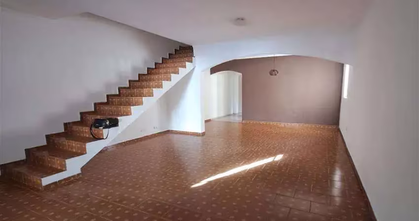 Casa com 2 quartos à venda na Rua Fernando Costa, 89, Vila Riman, Arujá