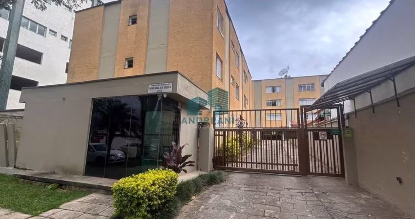 Apartamento com 2 quartos para alugar na Maranhão, 231, Centro, Poços de Caldas