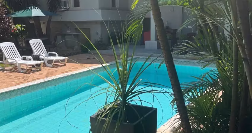 Casa Locação mobiliada condomínio fechado 4 suítes