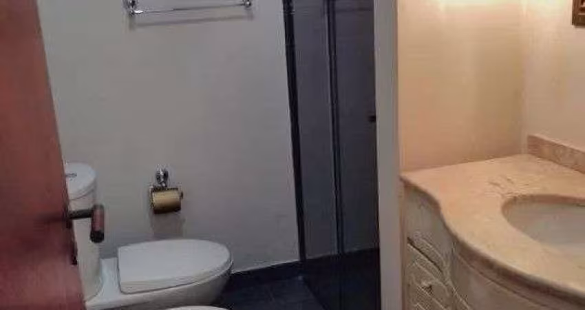 Casa ampla com 3 suítes, 6 vagas e localização privilegiada em Campinas