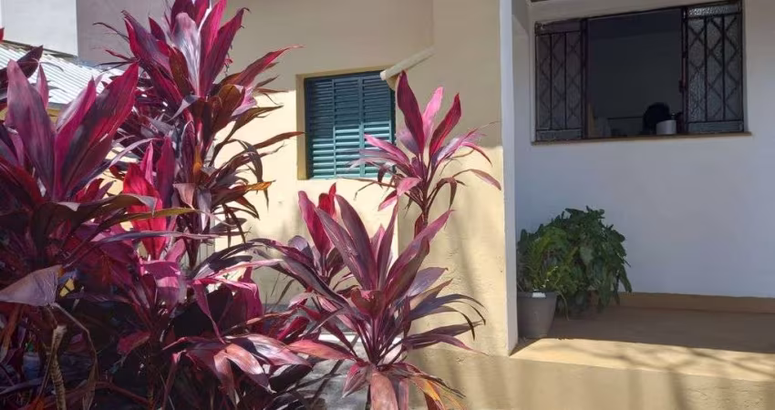Casa ampla à venda no Jardim Bela Vista – Conforto e bem-estar!
