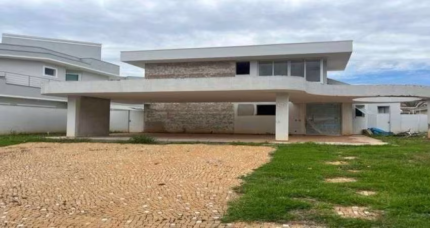 **Viva com sofisticação! Casa de 4 quartos e 4 vagas no Alphaville Campinas**