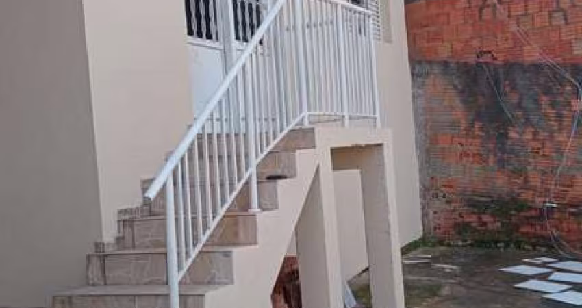 Ideal para Famílias! Casa com Edícula no Parque Santa Bárbara