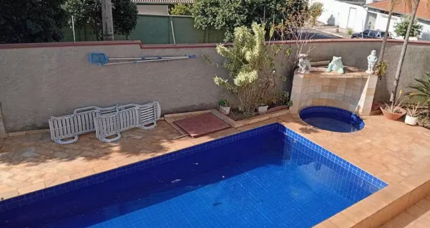 Conquiste a felicidade: casa em paulínia, espaço de sobra e ótima localização