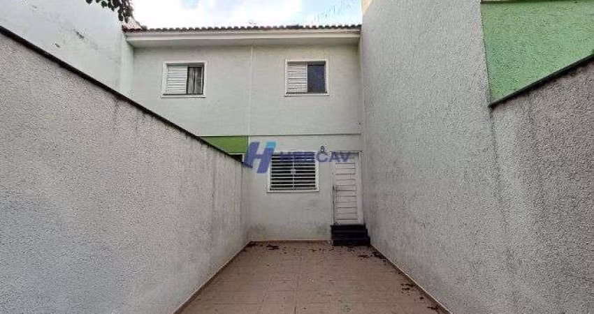 Casa com 3 quartos para alugar na Avenida Ede, Vila Ede, São Paulo