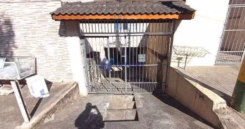 Casa com 2 quartos para alugar na Rua Elvira, Vila Gustavo, São Paulo